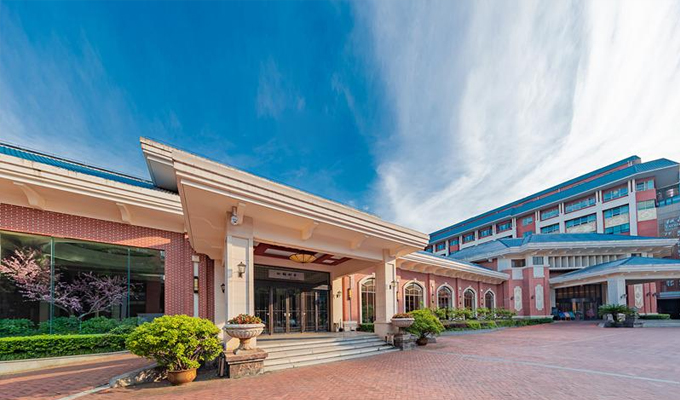 Taohualing Hotel Image